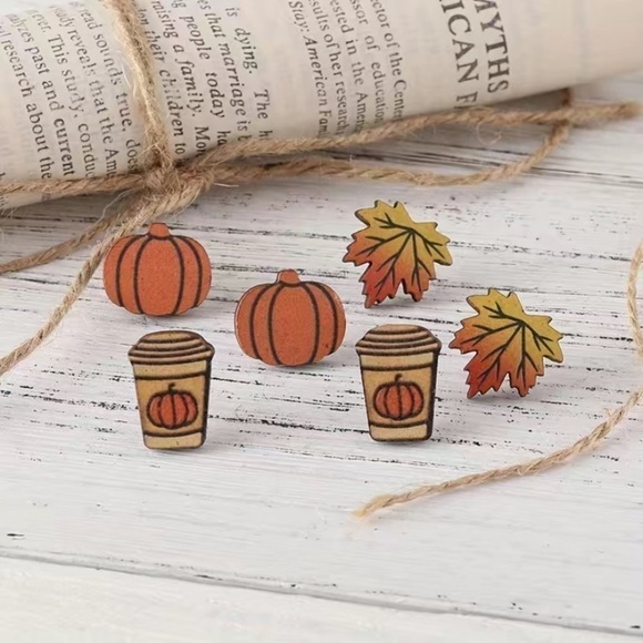 NEW Autumn Fall Harvest Pumpkin Coffee Maple Wooden Earrings - Picture 4 of 4